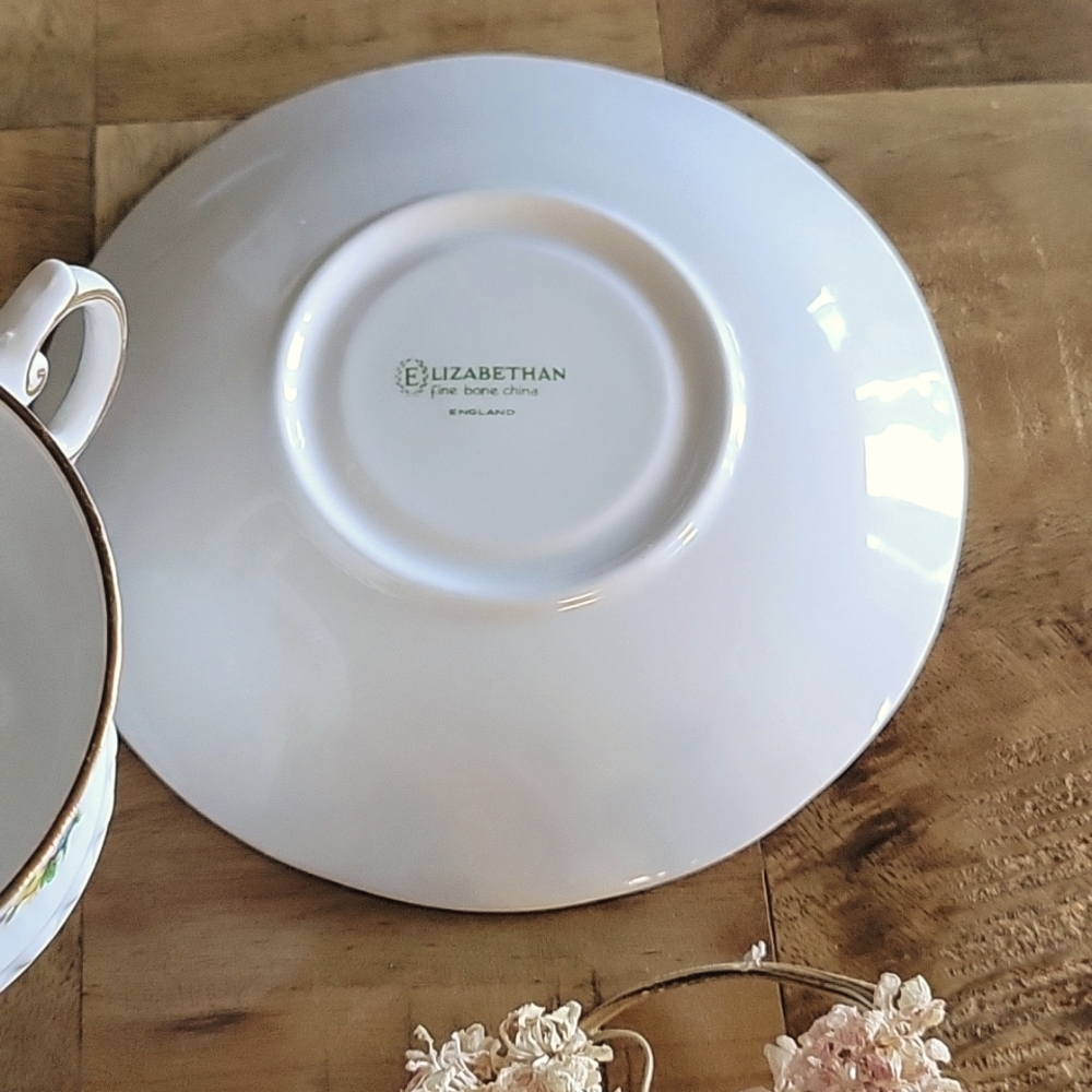 Teacup set - Picture 5 of 8